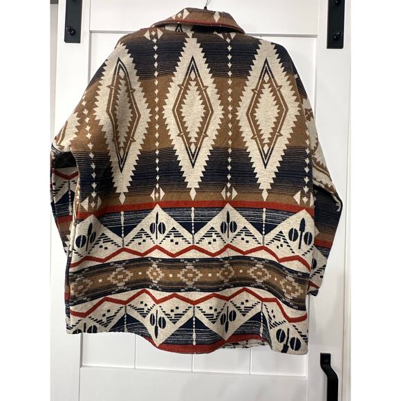 Davi & Dani Aztec women’s shirt jacket shacket in size Large - Picture 2 of 7